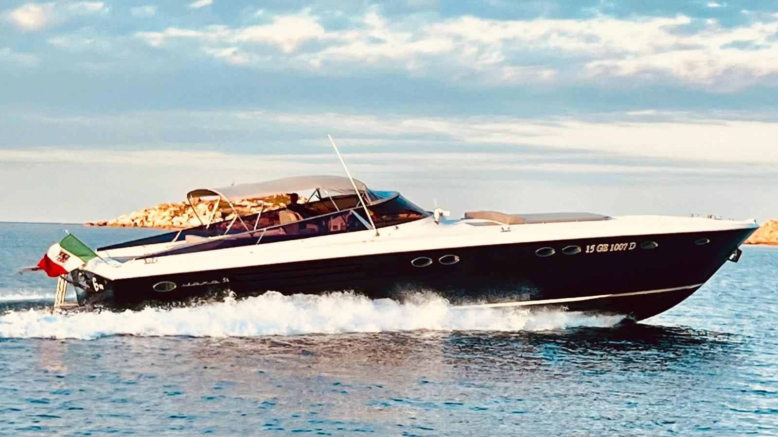 Yacht 5